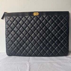 Chanel Boy O-Case clutch bag